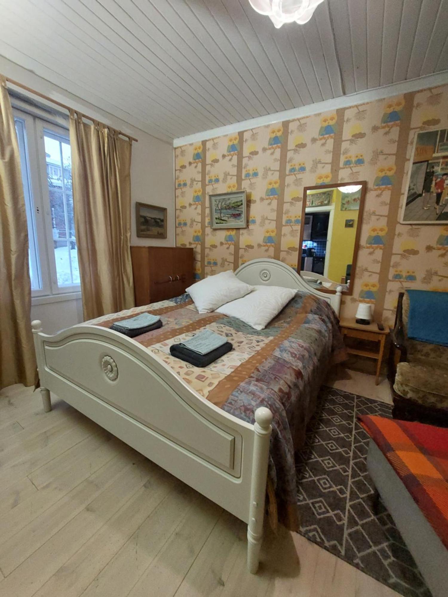 120 Yrs. Old Log House In Kuopio City Centre Extérieur photo