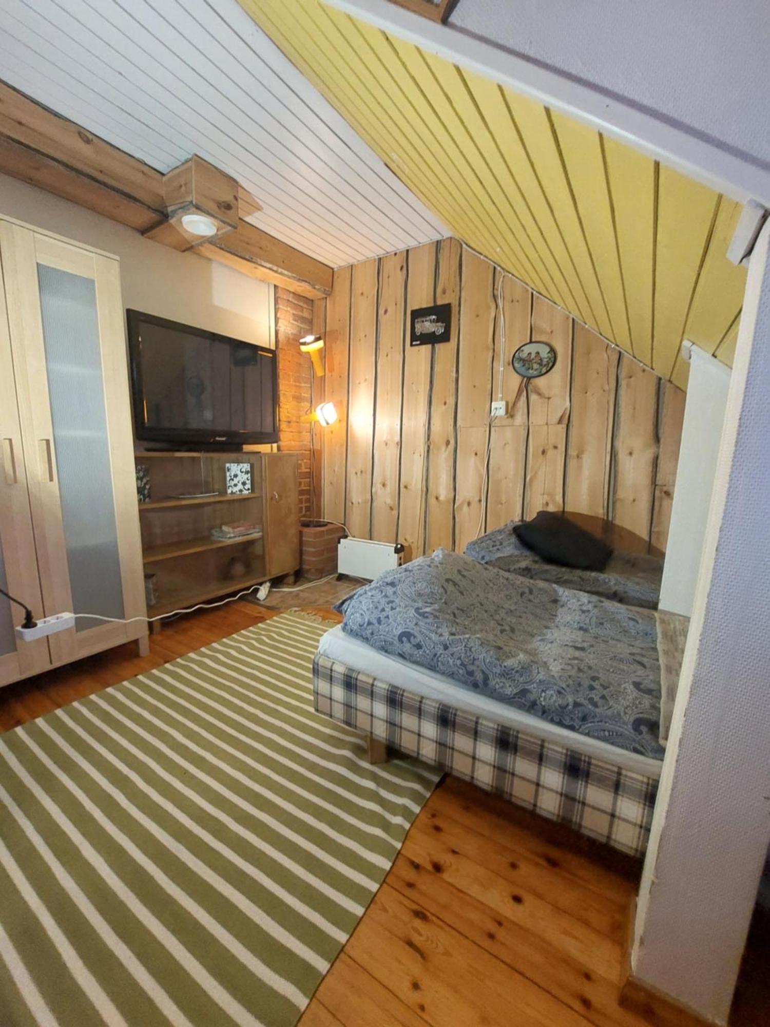 120 Yrs. Old Log House In Kuopio City Centre Extérieur photo
