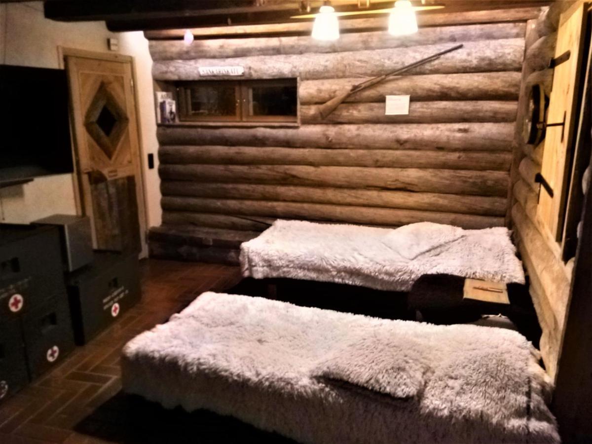 120 Yrs. Old Log House In Kuopio City Centre Extérieur photo